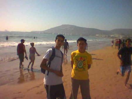me and samir a la plage